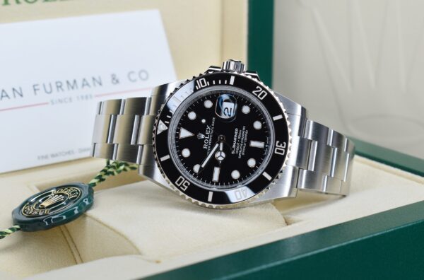 Rolex Submariner Date (Ref. 126610LN-0001) - Image 2
